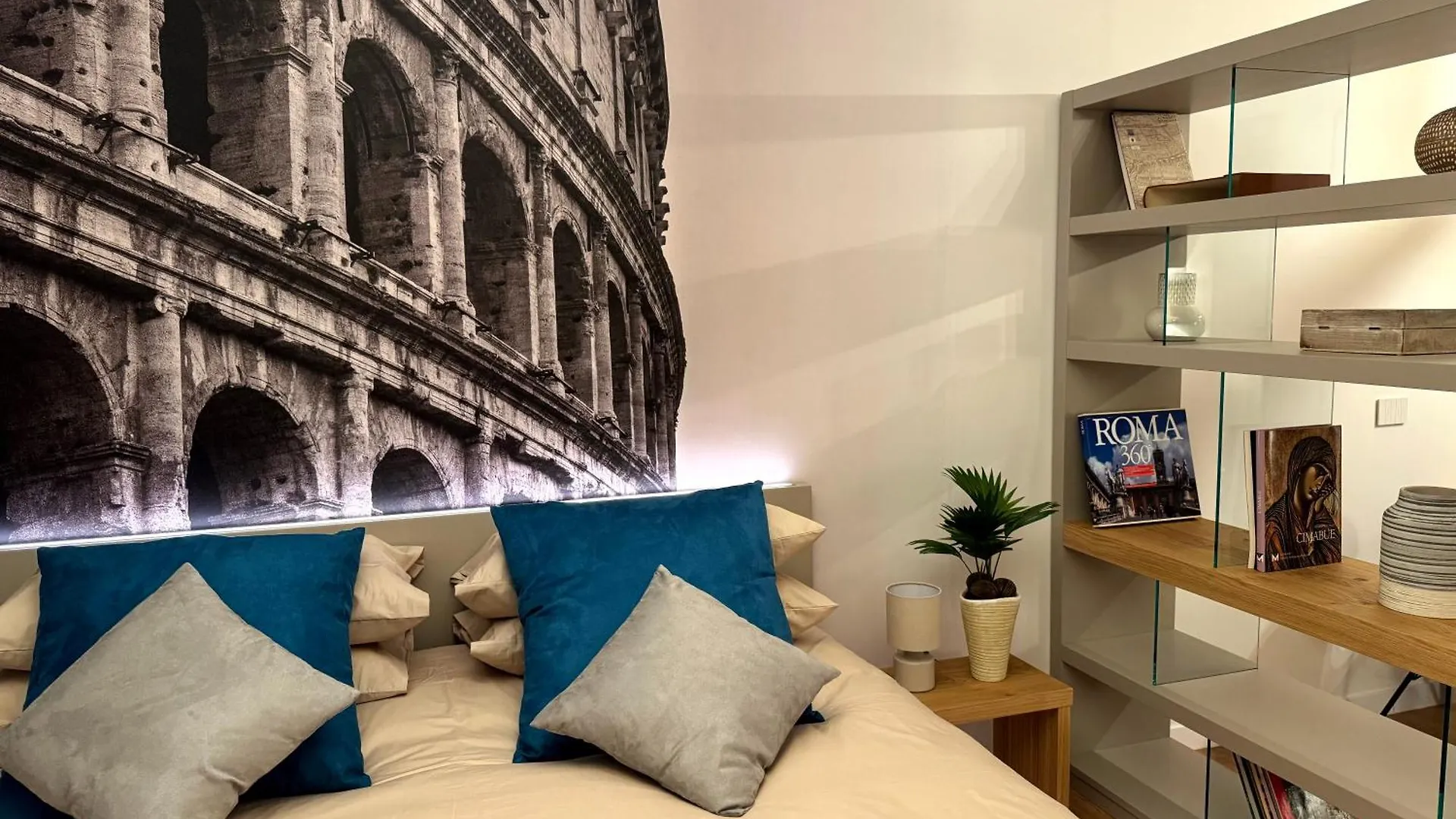 Labicum Xxii - Modern Studio Apartment Near The Colosseum Rome 0*,  Italy